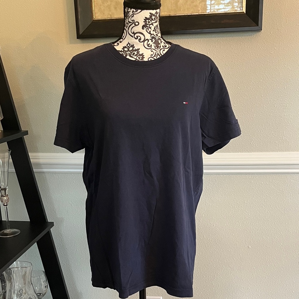 Tommy Hilfiger Men's Dark Blue Tee